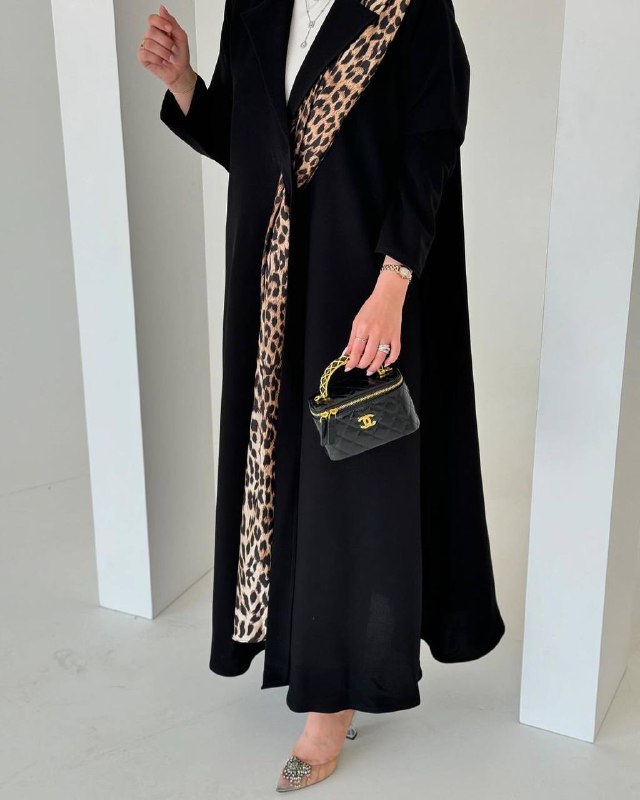 ABAYA TIGER NOIRE