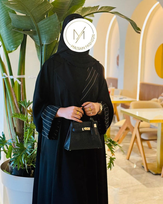 ABAYA NOIRE TENDENCE 2025